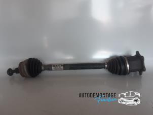 Gebruikte Steekas links-voor Audi A4 Avant (B7) 2.0 TFSI 20V Quattro Prijs € 40,00 Margeregeling aangeboden door Franken Autodemontage B.V.