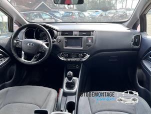 Gebruikte Airbag set Kia Rio III (UB) 1.1 CRDi VGT 12V Prijs op aanvraag aangeboden door Franken Autodemontage B.V.