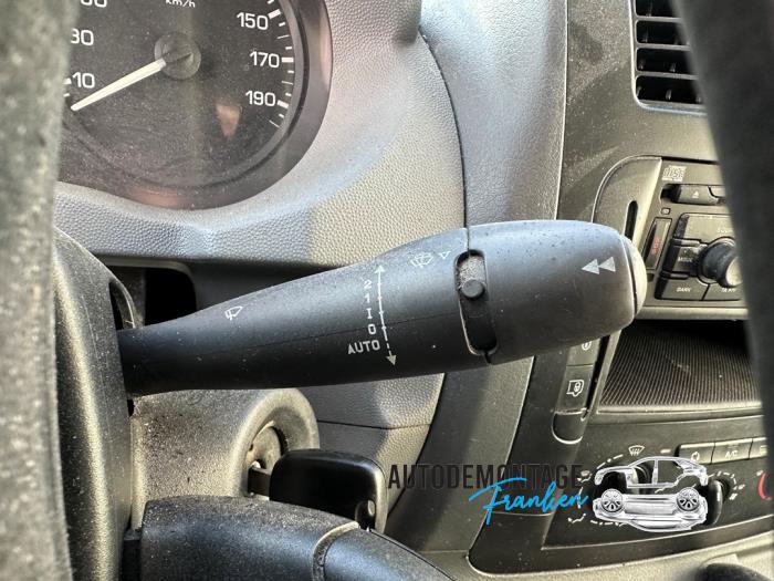 Combischakelaar Stuurkolom van een Citroën Jumpy (G9) 2.0 HDI 120 16V 2008