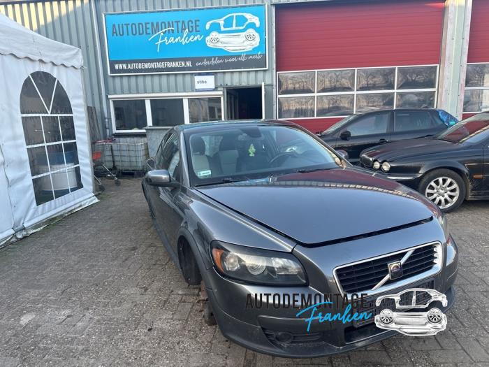 Gebruikte Subframe Volvo C30 (EK/MK) 2.0 16V Prijs op aanvraag aangeboden door Franken Autodemontage B.V.
