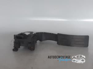 Gebruikte Sensor Gaspedaalpositie Renault Captur (2R) 0.9 Energy TCE 12V Prijs € 25,00 Margeregeling aangeboden door Franken Autodemontage B.V.