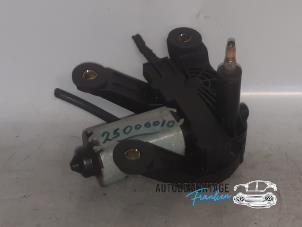 Gebruikte Ruitenwissermotor achter BMW Mini One/Cooper (R50) 1.6 16V One Prijs € 25,00 Margeregeling aangeboden door Franken Autodemontage B.V.