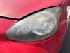 Koplamp links van een Toyota Aygo (B10), 2005 / 2014 1.0 12V VVT-i, Hatchback, Benzine, 998cc, 50kW (68pk), FWD, 1KRFE, 2005-07 / 2014-05, KGB10 2007