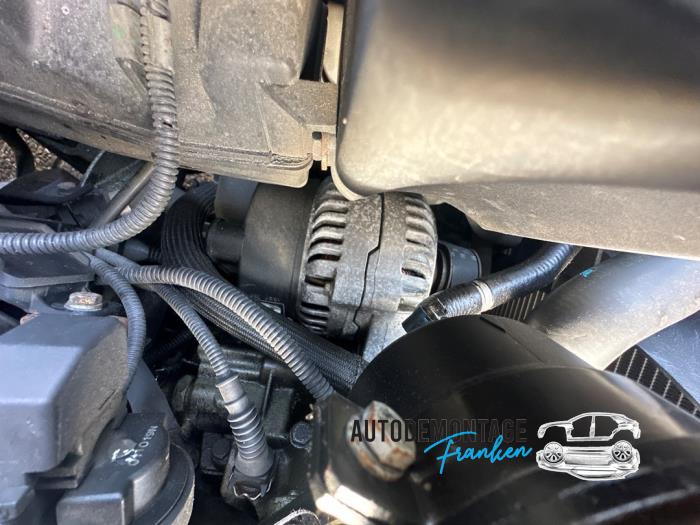 Gebruikte Dynamo BMW 5 serie Touring (E39) 520i 24V Prijs op aanvraag aangeboden door Franken Autodemontage B.V.