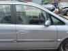 Opel Zafira (F75) 1.6 16V Deur 4Deurs rechts-voor