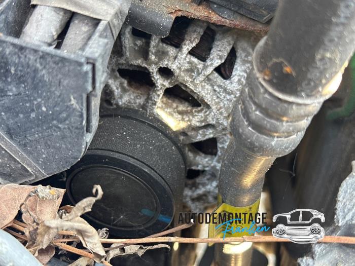 Gebruikte Dynamo Ford Fiesta 6 (JA8) 1.6 TDCi 16V ECOnetic Prijs op aanvraag aangeboden door Franken Autodemontage B.V.