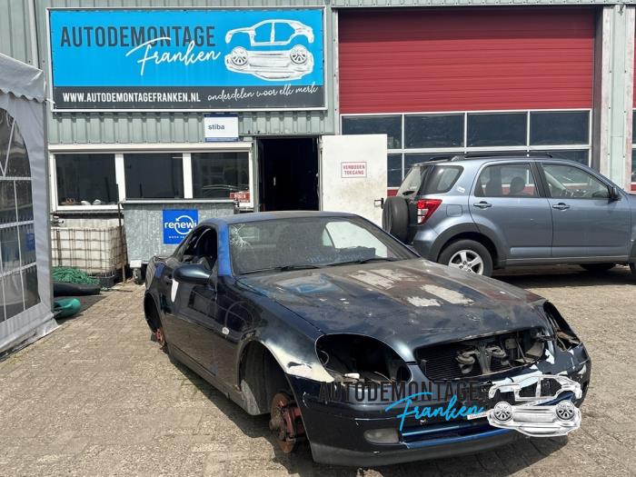 Gebruikte Subframe Mercedes SLK (R170) 2.0 200 16V Prijs op aanvraag aangeboden door Franken Autodemontage B.V.
