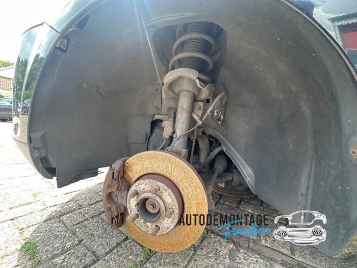 Gebruikte Aandrijfas links-voor Ford Focus 2 1.4 16V Prijs op aanvraag aangeboden door Franken Autodemontage B.V.
