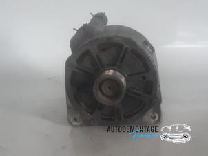 Gebruikte Dynamo Renault Espace (JK) 2.0 16V Turbo Prijs € 200,00 Margeregeling aangeboden door Franken Autodemontage B.V.