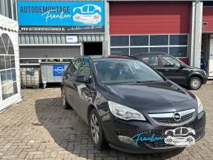 Gebruikte Benzinepomp Opel Astra J Sports Tourer (PD8/PE8/PF8) 1.3 CDTI 16V ecoFlex Prijs op aanvraag aangeboden door Franken Autodemontage B.V.