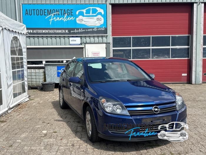 Gebruikte Subframe Opel Astra H (L48) 1.6 16V Twinport Prijs op aanvraag aangeboden door Franken Autodemontage B.V.