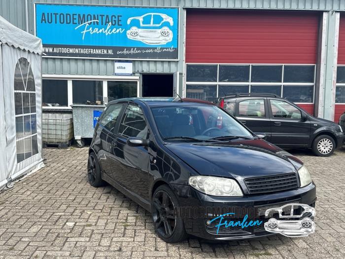 Gebruikte Aircopomp Fiat Punto II (188) 1.8 16V Abarth Prijs op aanvraag aangeboden door Franken Autodemontage B.V.