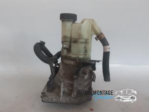 Gebruikte Pomp Servo Nissan NV 400 (M9J) 2.3 dCi 135 16V Prijs € 500,00 Margeregeling aangeboden door Franken Autodemontage B.V.