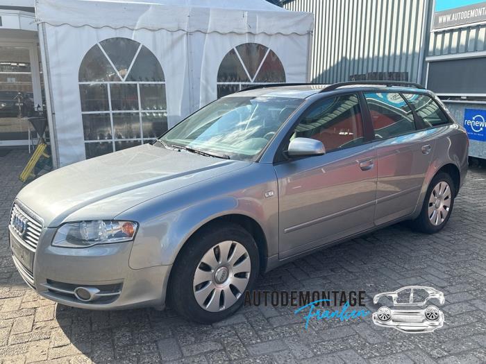 Gebruikte Aandrijfas links-voor Audi A4 Avant (B7) 2.0 TFSI 20V Prijs op aanvraag aangeboden door Franken Autodemontage B.V.