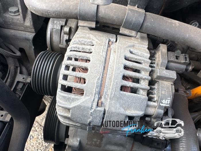 Gebruikte Dynamo Volkswagen Golf IV (1J1) 2.0 Prijs op aanvraag aangeboden door Franken Autodemontage B.V.