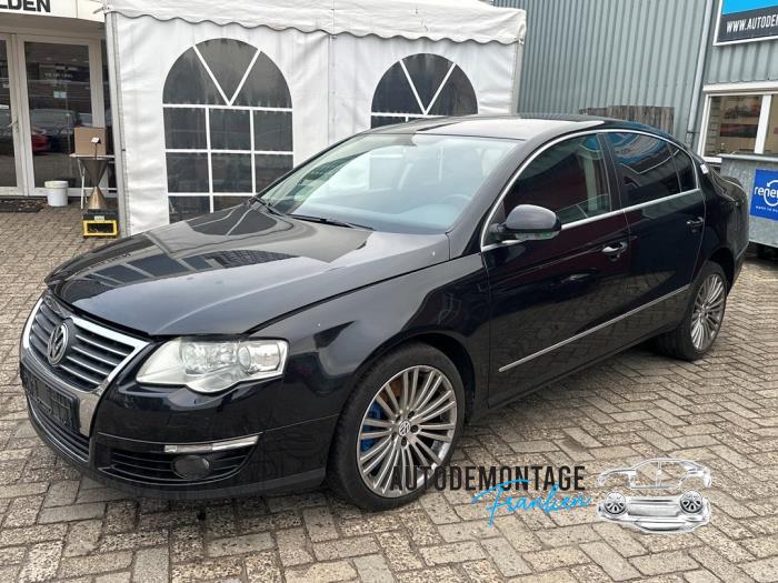 Gebruikte Steekas links-voor Volkswagen Passat (3C2) 3.2 VR6 FSI 24V 4Motion Prijs op aanvraag aangeboden door Franken Autodemontage B.V.
