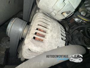 Gebruikte Dynamo Volkswagen Passat (3C2) 3.2 VR6 FSI 24V 4Motion Prijs op aanvraag aangeboden door Franken Autodemontage B.V.