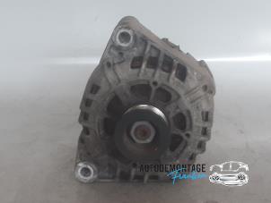 Gebruikte Dynamo Mercedes E (W210) 3.2 E-320 V6 18V Prijs € 50,00 Margeregeling aangeboden door Franken Autodemontage B.V.