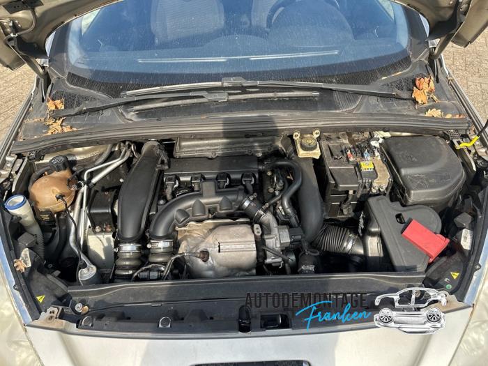 Gebruikte Gasklephuis Peugeot 308 SW (4E/H) 1.6 16V THP Autom. Prijs op aanvraag aangeboden door Franken Autodemontage B.V.