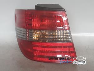 Gebruikte Achterlicht links Mercedes B (W245) 2.0 B-200 16V Turbo Prijs € 35,00 Margeregeling aangeboden door Franken Autodemontage B.V.