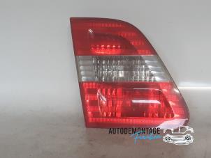 Gebruikte Achterlicht links Mercedes B (W245) 2.0 B-200 16V Turbo Prijs € 25,00 Margeregeling aangeboden door Franken Autodemontage B.V.