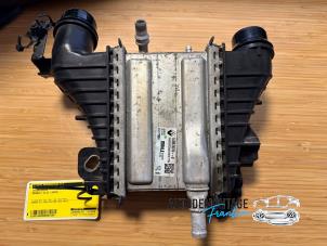 Gebruikte Intercooler Renault Clio V (RJAB) 1.5 Blue dCi 85 Prijs € 220,00 Margeregeling aangeboden door Franken Autodemontage B.V.