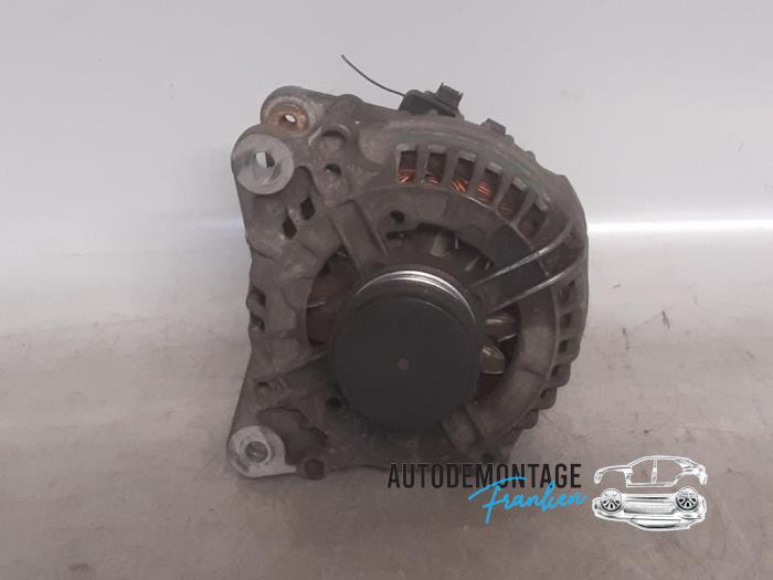 Gebruikte Dynamo Volkswagen Passat (3B3) 1.9 TDI 100 Prijs € 40,00 Margeregeling aangeboden door Franken Autodemontage B.V.