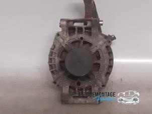 Gebruikte Dynamo Peugeot 207/207+ (WA/WC/WM) 1.6 16V VTi Prijs € 35,00 Margeregeling aangeboden door Franken Autodemontage B.V.