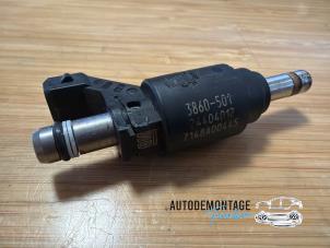Gebruikte Injector (benzine injectie) Opel Zafira (M75) 2.2 16V Direct Ecotec Prijs € 75,00 Margeregeling aangeboden door Franken Autodemontage B.V.