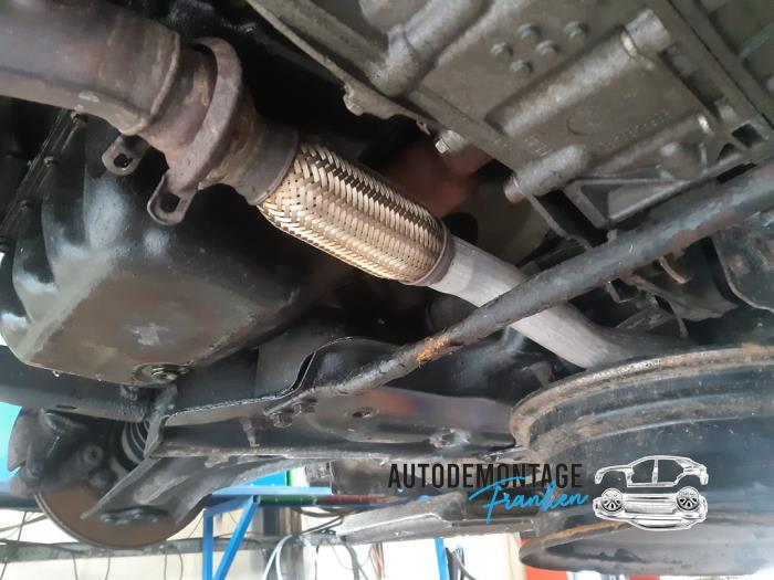 Gebruikte Uitlaat Middendemper Peugeot 207 CC (WB) 1.6 16V Prijs op aanvraag aangeboden door Franken Autodemontage B.V.