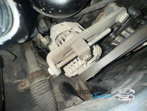 Gebruikte Dynamo Daihatsu Sirion 2 (M3) 1.3 16V DVVT Prijs op aanvraag aangeboden door Franken Autodemontage B.V.