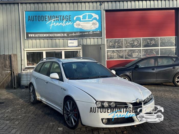 Gebruikte Subframe Alfa Romeo 159 Sportwagon (939BX) 1.8 TBi 16V Prijs op aanvraag aangeboden door Franken Autodemontage B.V.