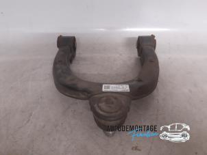 Gebruikte Draagarm Boven links-voor Tesla Model 3 Long Range AWD 75 kWh Prijs € 60,00 Margeregeling aangeboden door Franken Autodemontage B.V.