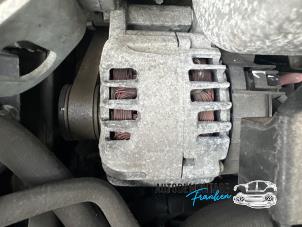 Gebruikte Dynamo Renault Grand Scénic III (JZ) 2.0 16V CVT Prijs op aanvraag aangeboden door Franken Autodemontage B.V.