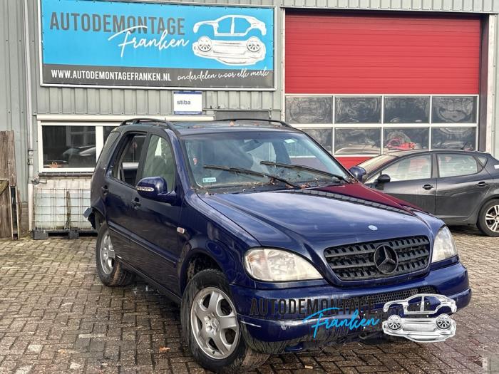Gebruikte Aircopomp Mercedes ML I (163) 320 3.2 V6 18V Autom. Prijs op aanvraag aangeboden door Franken Autodemontage B.V.