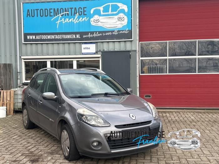 Gebruikte Subframe Renault Clio III Estate/Grandtour (KR) 1.5 dCi FAP Prijs op aanvraag aangeboden door Franken Autodemontage B.V.