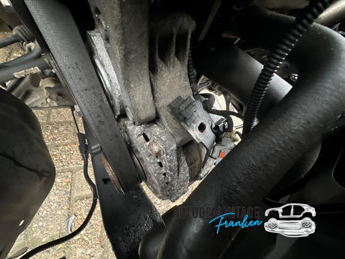 Gebruikte Dynamo Opel Astra J (PC6/PD6/PE6/PF6) 1.7 CDTi 16V 110 Prijs op aanvraag aangeboden door Franken Autodemontage B.V.