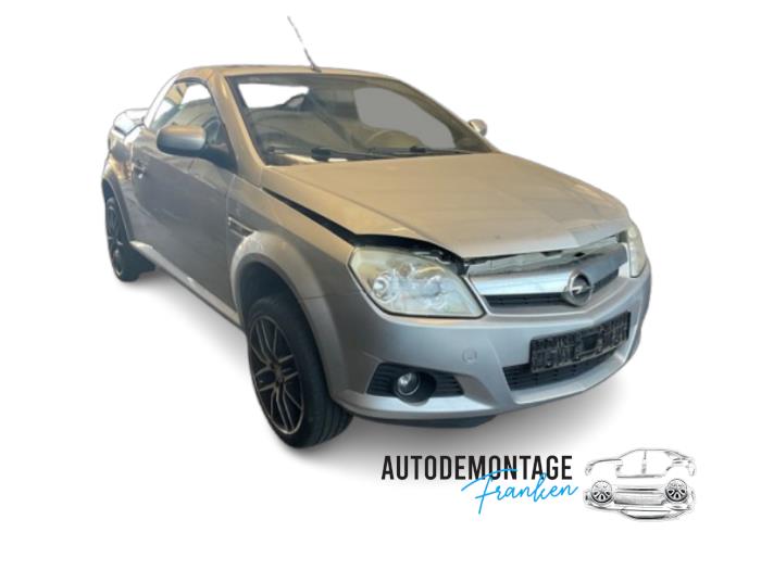 Gebruikte Aircopomp Opel Tigra Twin Top 1.4 16V Prijs op aanvraag aangeboden door Franken Autodemontage B.V.