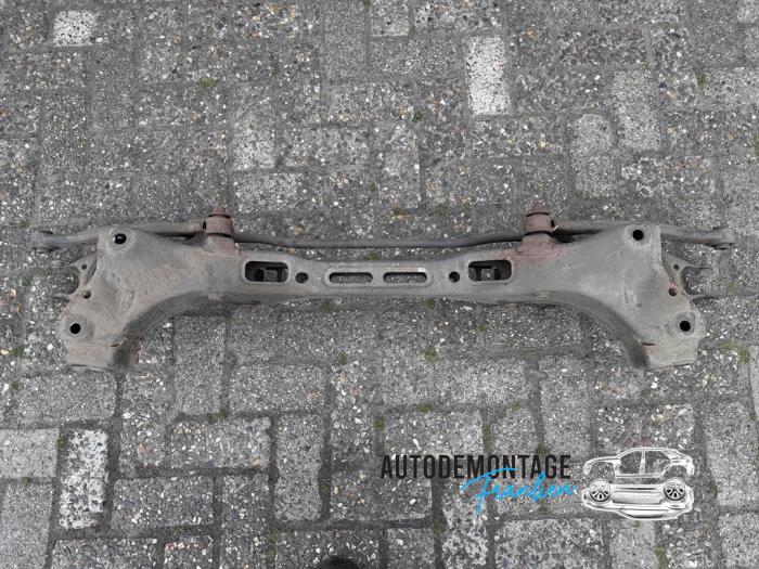 Gebruikte Subframe Kia Sportage (SL) 1.7 CRDi 16V 4x2 Prijs € 200,00 Margeregeling aangeboden door Franken Autodemontage B.V.