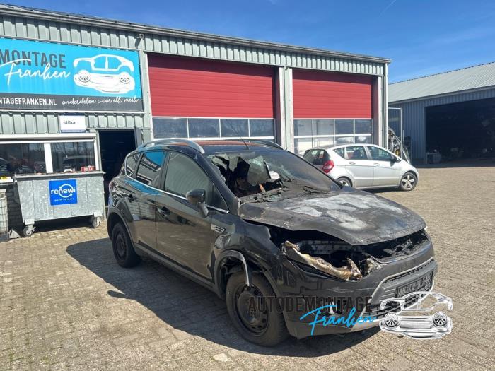 Gebruikte Steekas rechts-voor Ford Kuga I 2.0 TDCi 16V Prijs op aanvraag aangeboden door Franken Autodemontage B.V.