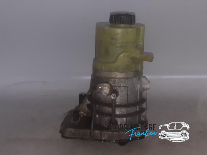 Pomp Servo Opel Vivaro, 2014 / 2019 1.6 CDTi BiTurbo 145, Bestel, Diesel, 1.598cc, 107kW (145pk), FWD, R9M452; R9MD4, 2016-03 / 2019-12 (Gebruikt)