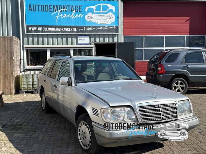 Gebruikte Subframe Mercedes E Combi diesel (S124) 3.0 E-300D 24V Prijs op aanvraag aangeboden door Franken Autodemontage B.V.