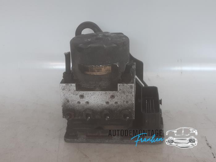 Gebruikte ABS Pomp Volkswagen Golf VII (AUA) 1.0 TSI 12V Prijs op aanvraag aangeboden door Franken Autodemontage B.V.