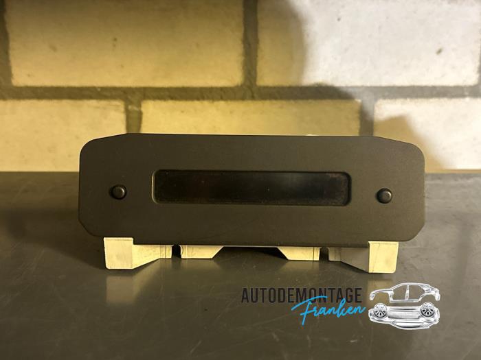 Gebruikte Display Interieur Peugeot 206 (2A/C/H/J/S) 1.1 XN,XR Prijs € 25,00 Margeregeling aangeboden door Franken Autodemontage B.V.