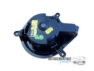 Gebruikte Aanjager Renault Megane Scénic (JA) 1.6 RT Prijs € 25,00 Margeregeling aangeboden door Franken Autodemontage B.V.