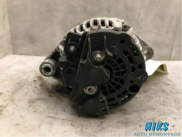 Dynamo van een Fiat Croma 2006