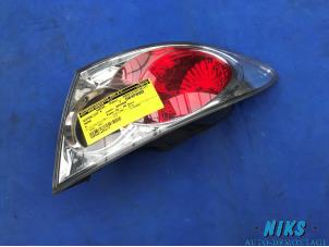Gebruikte Achterlicht rechts Mazda 6 (GG12/82) 2.0 CiDT HP 16V Prijs op aanvraag aangeboden door Niks autodemontage