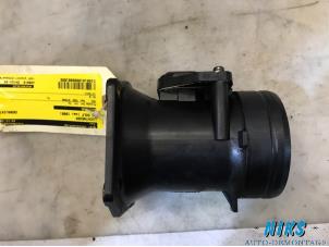 Gebruikte Luchtweger Volkswagen Golf IV (1J1) 1.6 Prijs op aanvraag aangeboden door Niks autodemontage