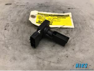 Gebruikte Luchtweger Toyota Corolla Verso (R10/11) 2.0 D-4D 16V Prijs op aanvraag aangeboden door Niks autodemontage