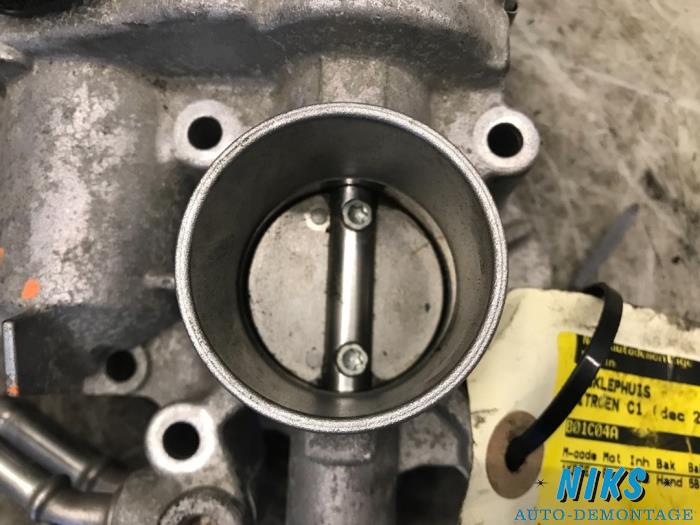 Gasklephuis van een Citroen C1 2010